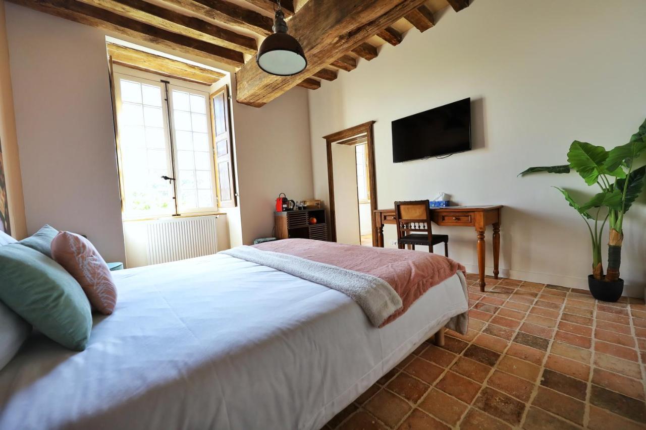 Le Bas Chitray Bed & Breakfast Ménil Exterior photo
