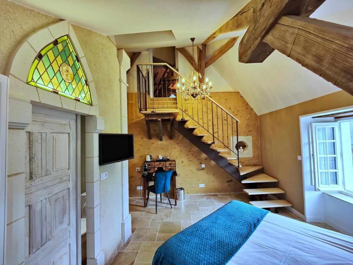Le Bas Chitray Bed & Breakfast Ménil Exterior photo
