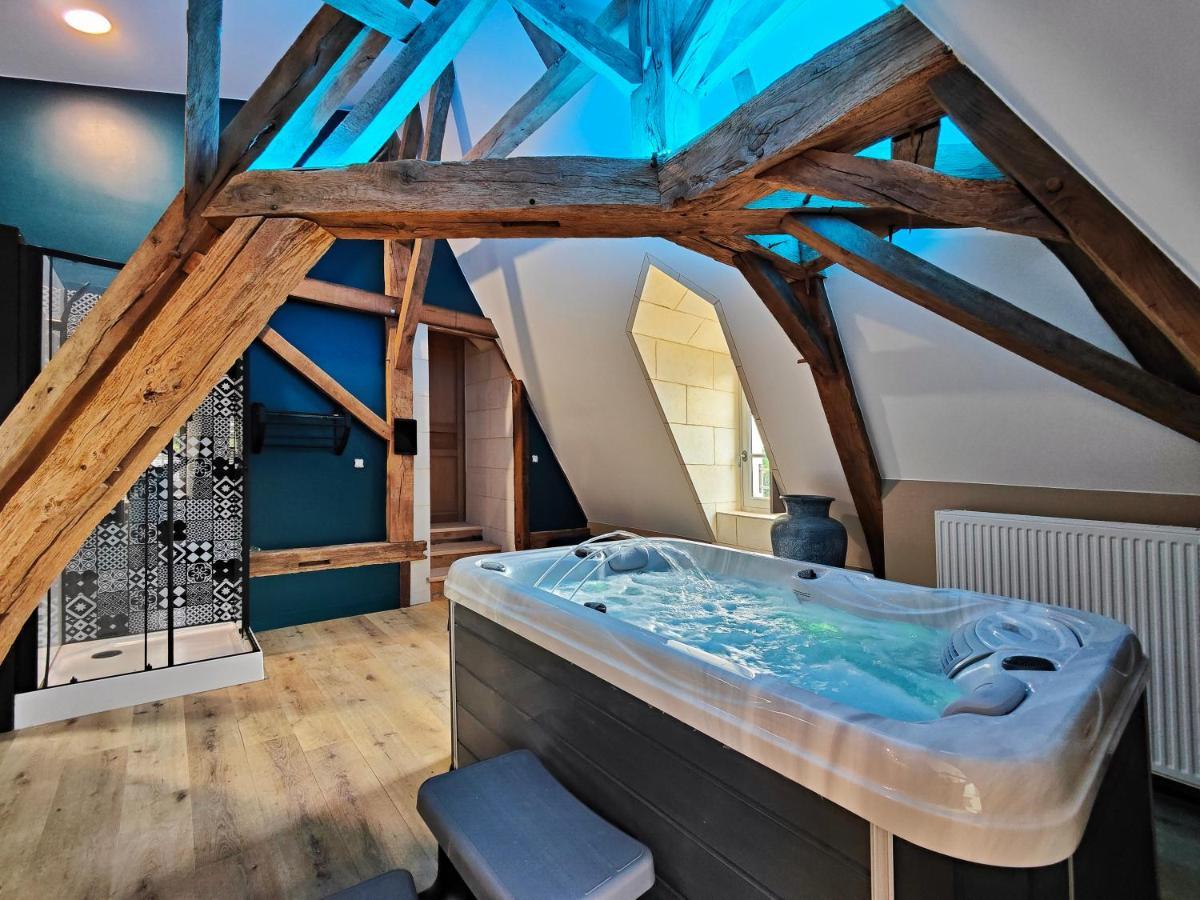 Le Bas Chitray Bed & Breakfast Ménil Exterior photo