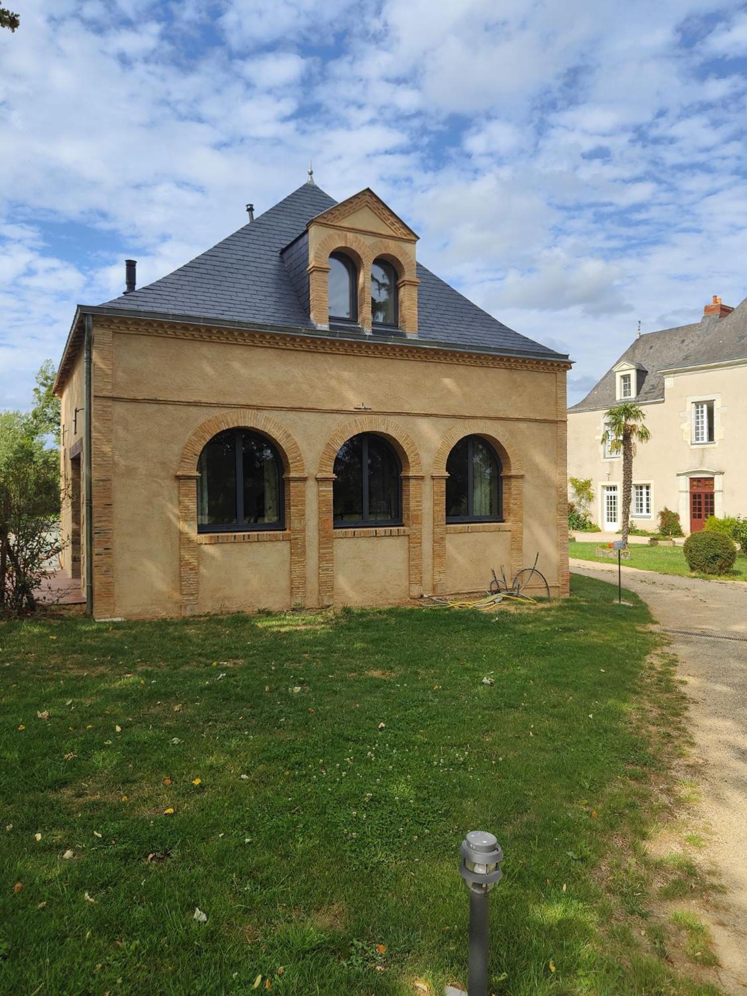 Le Bas Chitray Bed & Breakfast Ménil Exterior photo